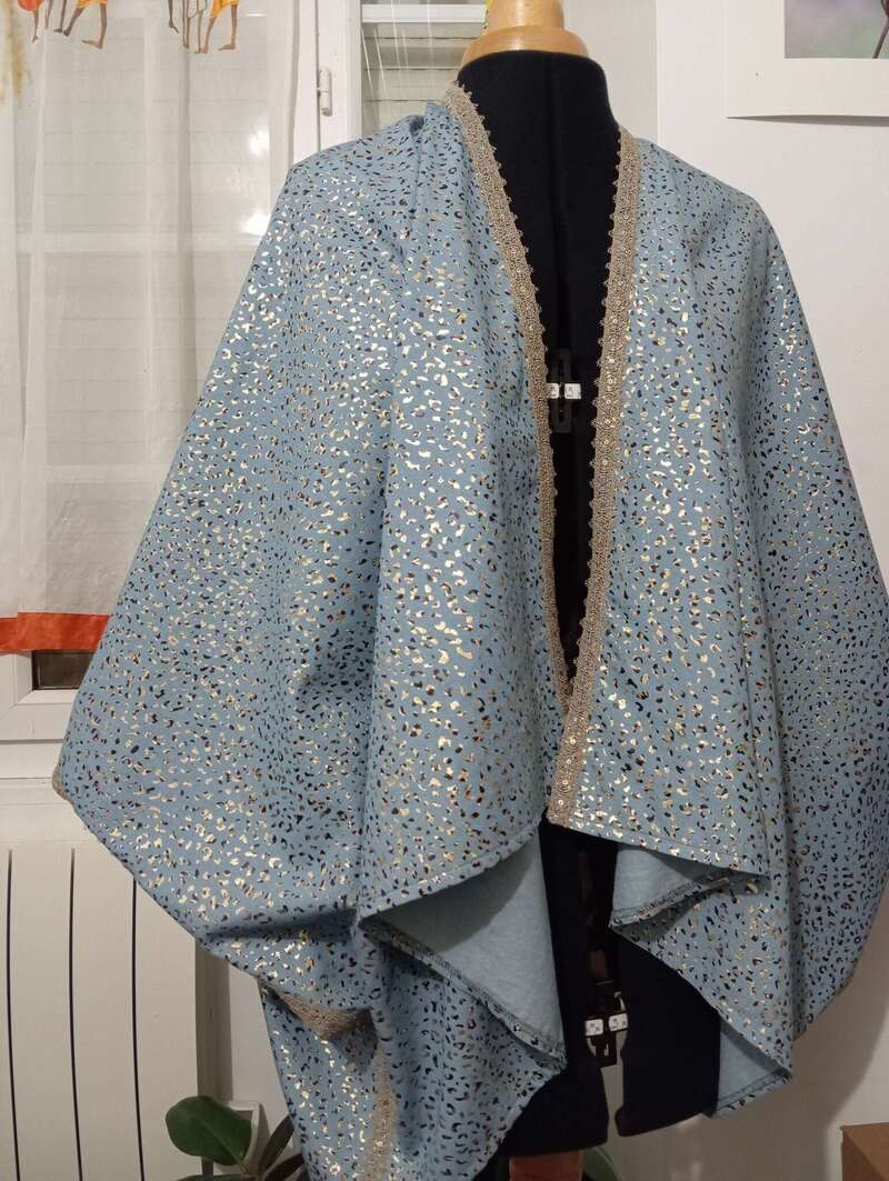 kimono_lopard20260415-858288-k0u3nv