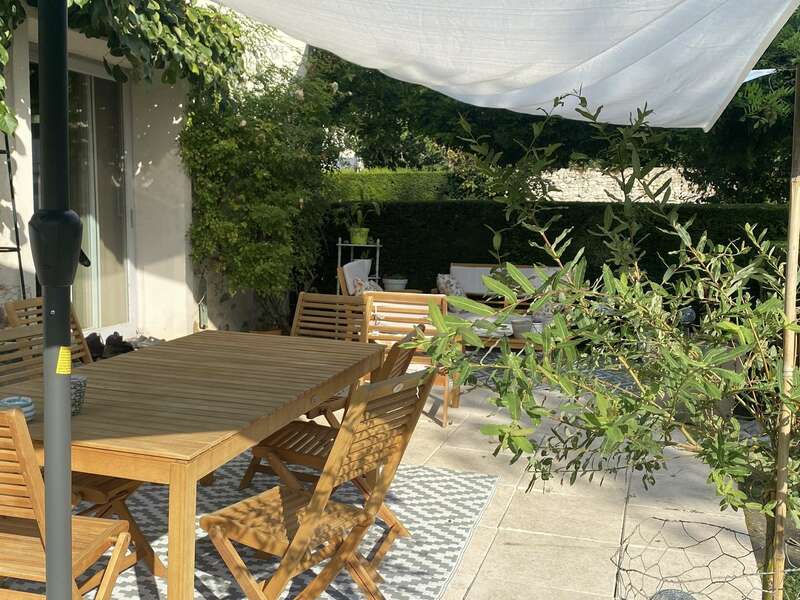 3f2b5327-36e3-4b3d-8eba-cd427d0294a0