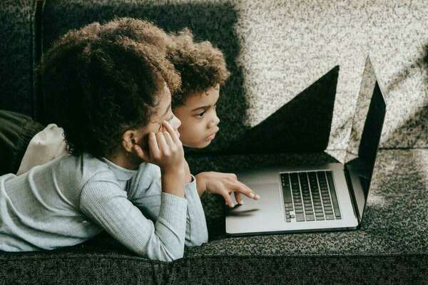 Du bon usage du numérique avec nos enfants TSA