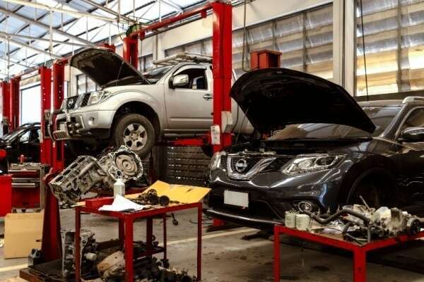 Indice du volume des ventes dans le commerce et la réparation automobile - Année 2024
