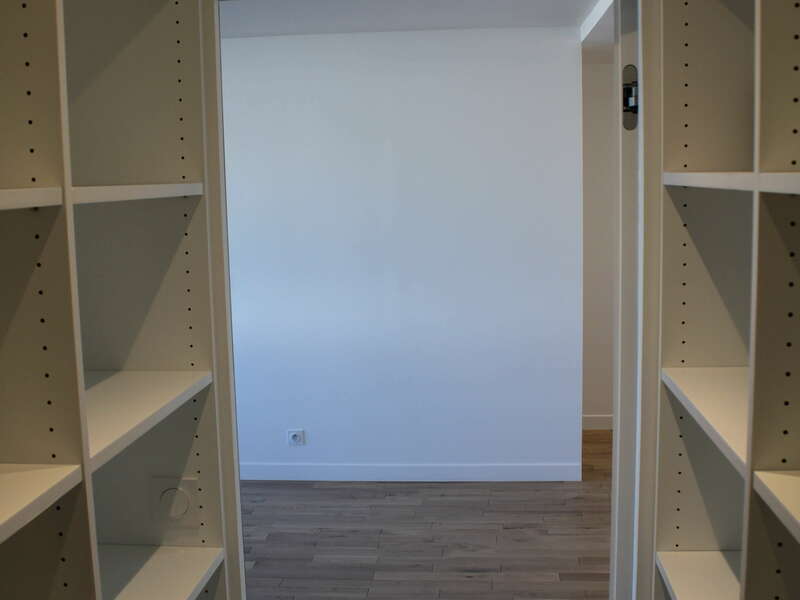 e2324e6c-ee6f-4fe6-86c1-874d329f13a1