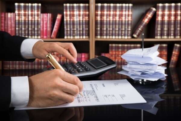 Tableau des cotisations sociales dues par les officiers ministériels, officiers publics et compagnies judiciaires - Année 2025