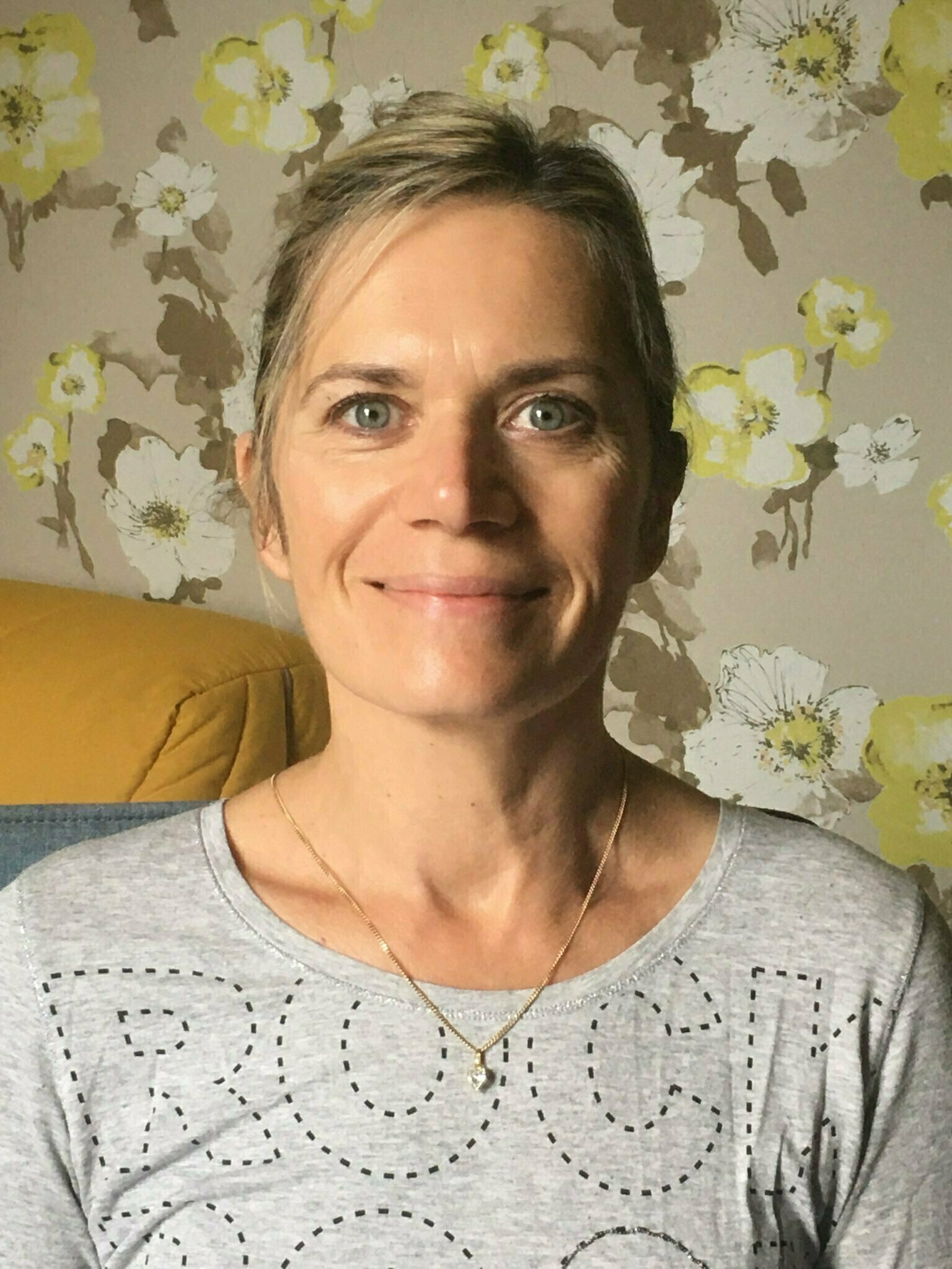 Corinne  Lange, hypnothérapie à Châlons-en-Champagne