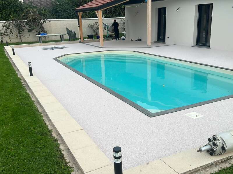 27b716a4-6572-4092-a809-692daa139b88_-_copie