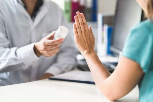 ERREURS MEDICAMENTEUSES : COMMENT LES PREVENIR POUR PROTEGER LES PATIENTS ?