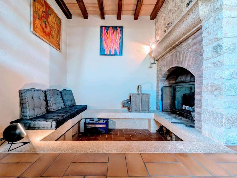 09966a1f-6b72-402f-a1de-e145ccd6f786