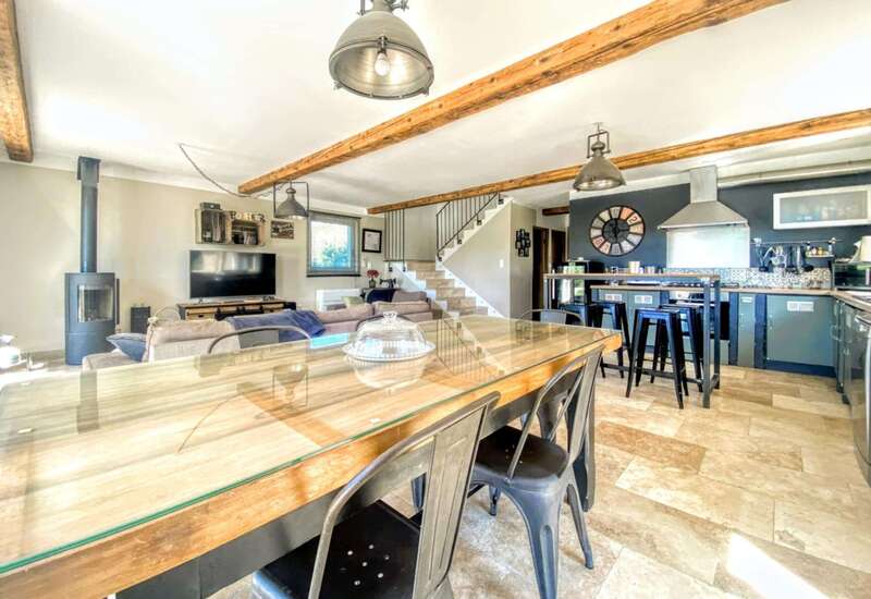 9afffe1d-f82f-43b8-9589-421ded692f82