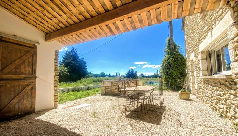 b8e32ef1-051d-4c8b-abe6-ff14391379d0