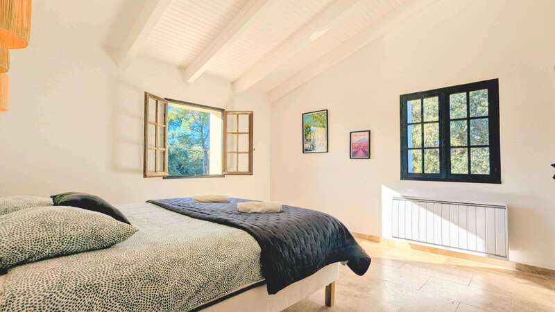 bc6fb155-a10d-41ee-8a25-bc186a75d32f