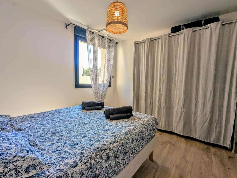 dbe1c2cb-b79c-411b-99a0-6887bf46d492