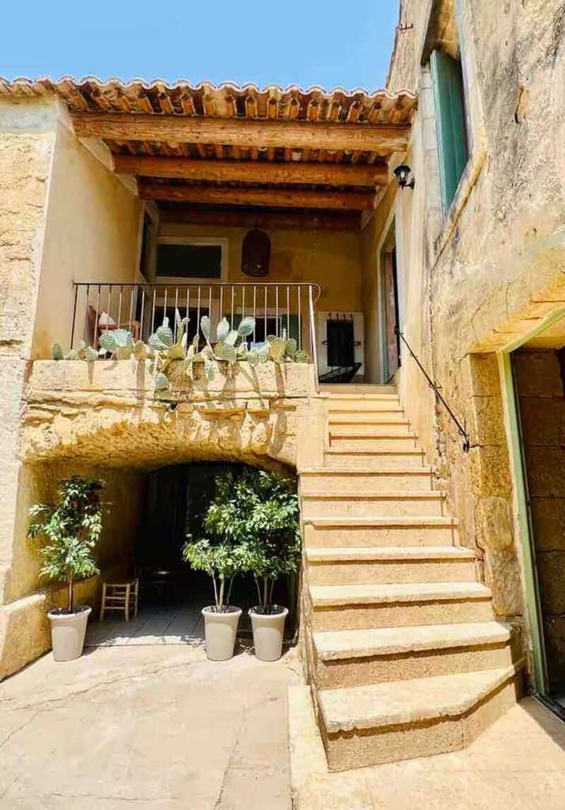 15c46848-d6cd-4b03-a2ab-ac58e27c714d