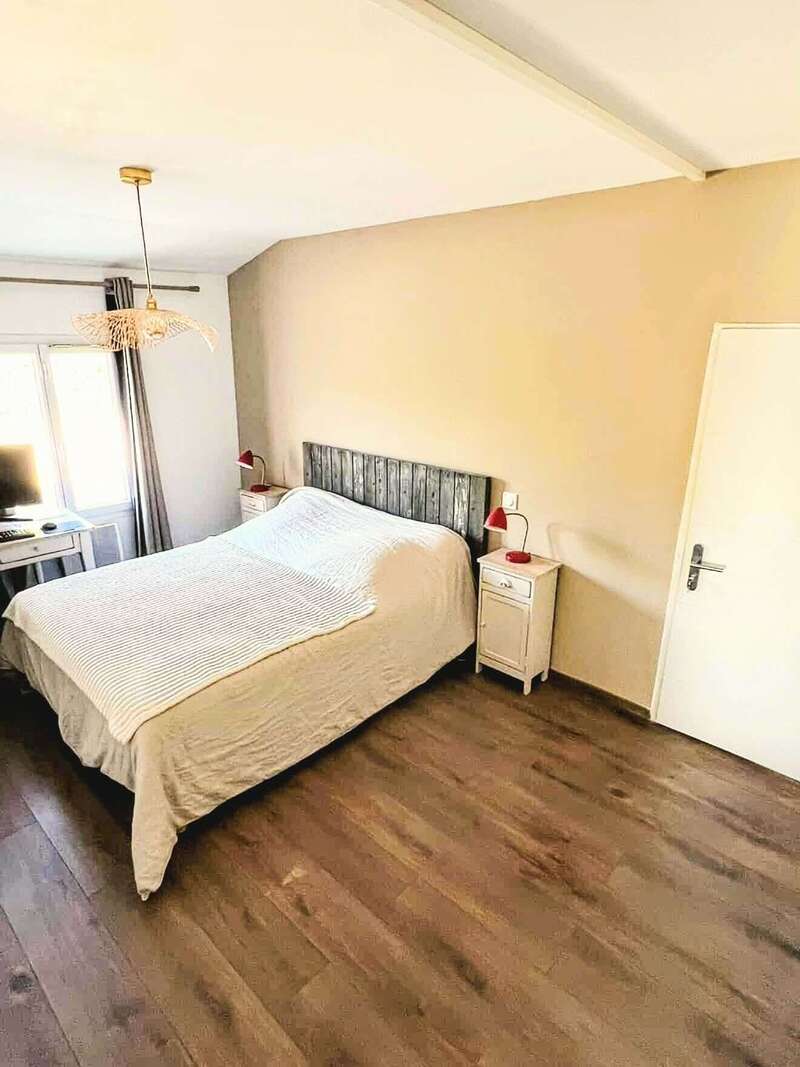 28bb2c78-4f9f-46e2-84a7-4592c6408310