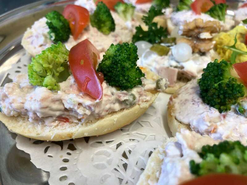 110305825_2689492784627959_1043511184273107333_n20240225-2027850-6dj9wa