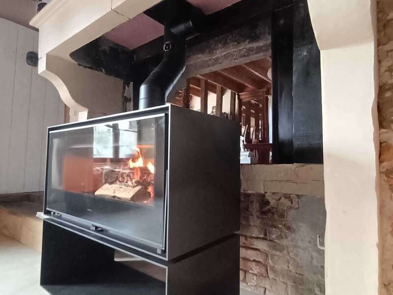 whatsapp_image_2025-09-04_a_21-49-28_4b85bd38