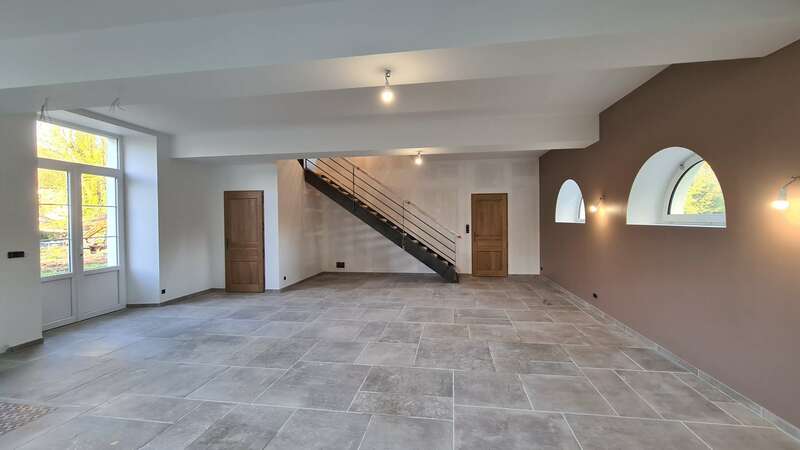 20201112_10081120220308-14083-1f4ubco