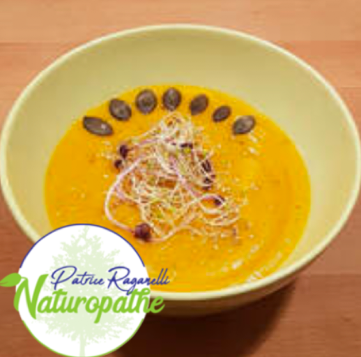 Velouté de carotte et patate douce au lait de coco