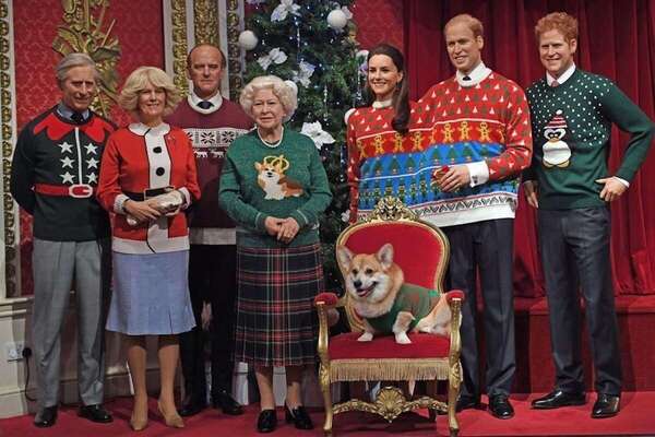 Le concours du pull moche à la soirée de Noël