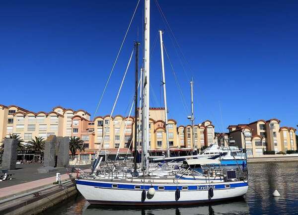 Gruissan : réussir sa location saisonnière grâce à une conciergerie locale spécialisée