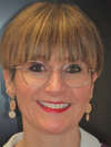 Portrait professionnel de Clarisse secrétaire accueil responsable administrative