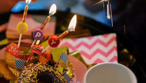 Joyeux moiniversaire YOLO !