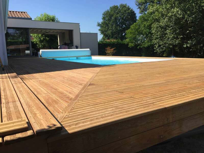 Terrasse en Pin des Landes traité classe 4 marron