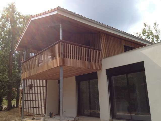 Bardage claire voie Red Cedar