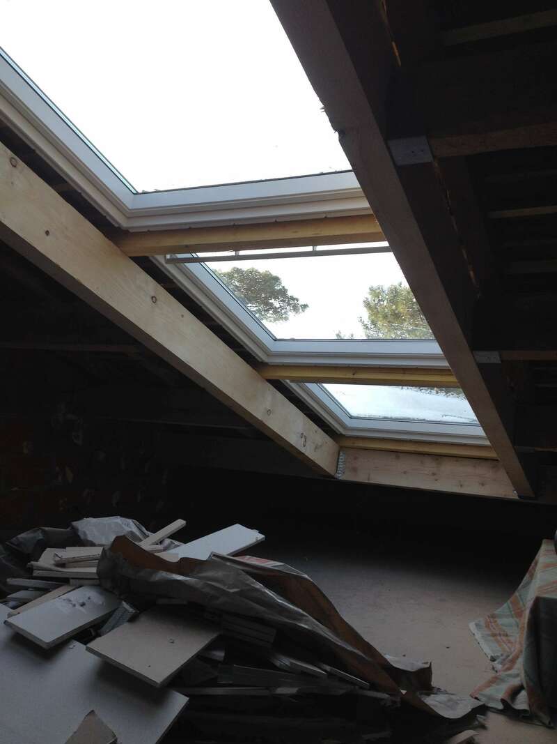 Fenêtre de toit Vélux trio à projection