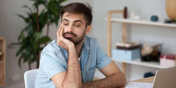 Fatigue, baisse de concentration et démotivation : un déséquilibre saisonnier du début d’été.