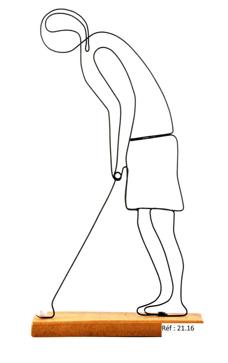 21-16_-_golfeuse_au_putting