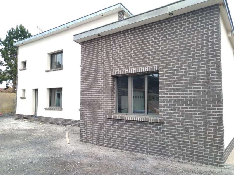 photo_julian1920201006-1072960-vqzb0o