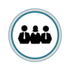 associés collaborant dans un bureau moderne