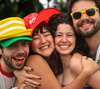 yoga détente harmonie équilibre joie de vivre sourire