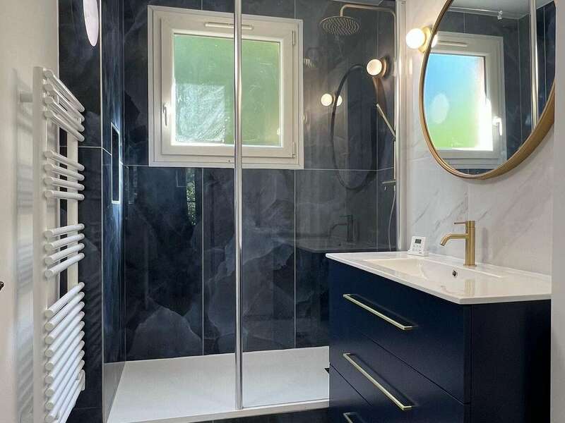 e5a02ac5-d7d9-4714-b1b2-5f9364a19c0a