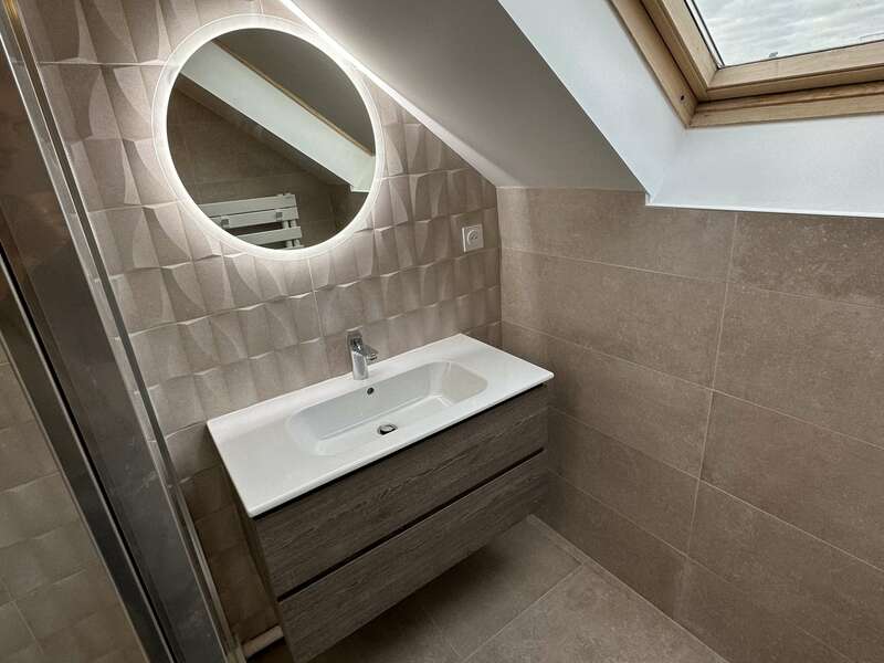 2025-05-1520250517-2265522-f1fox4