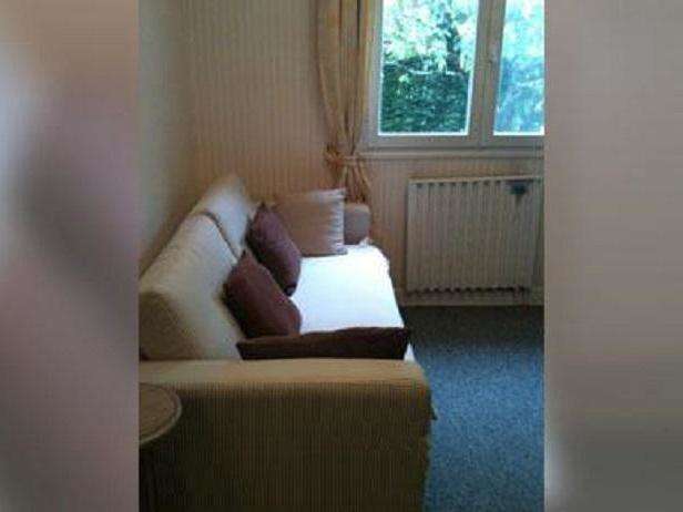 58e33a30-f879-403a-b9f8-547fd60a7c15-1600