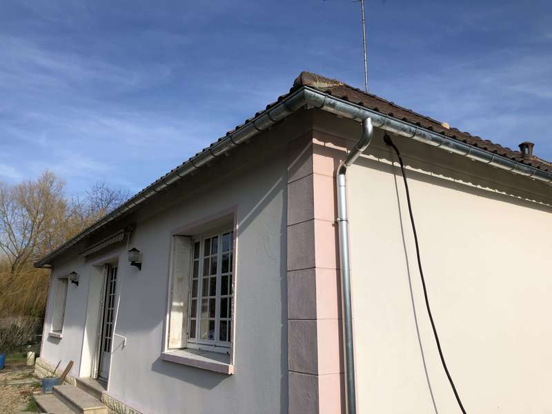 25f71e3e-8490-4734-a229-9d517d4e3b97