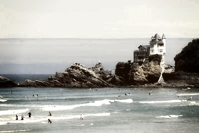 Lâcher Prise en Vacances : Guide Sophrologique pour un Repos Profond