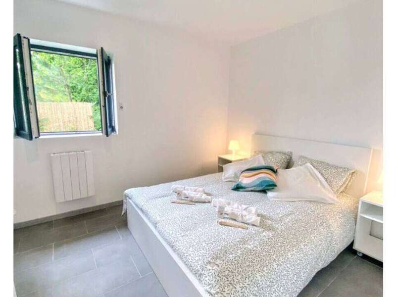 1a8b85d4-a56f-4123-a24a-b45b8af9e9b1