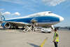 avion cargo transportant des marchandises