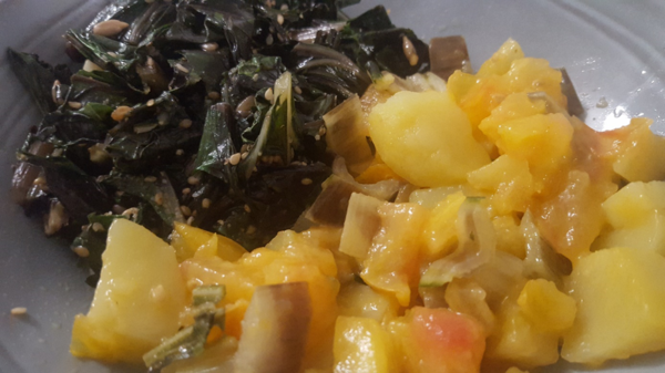 Bowl de blettes avec l'été indien