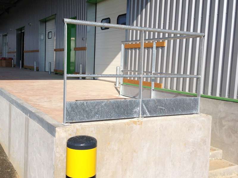 img_004120200616-1642527-4xrnoa