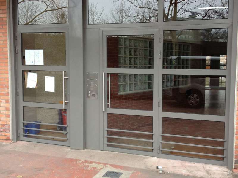 fermeture_de_batiment20200616-1642527-ev8p7y