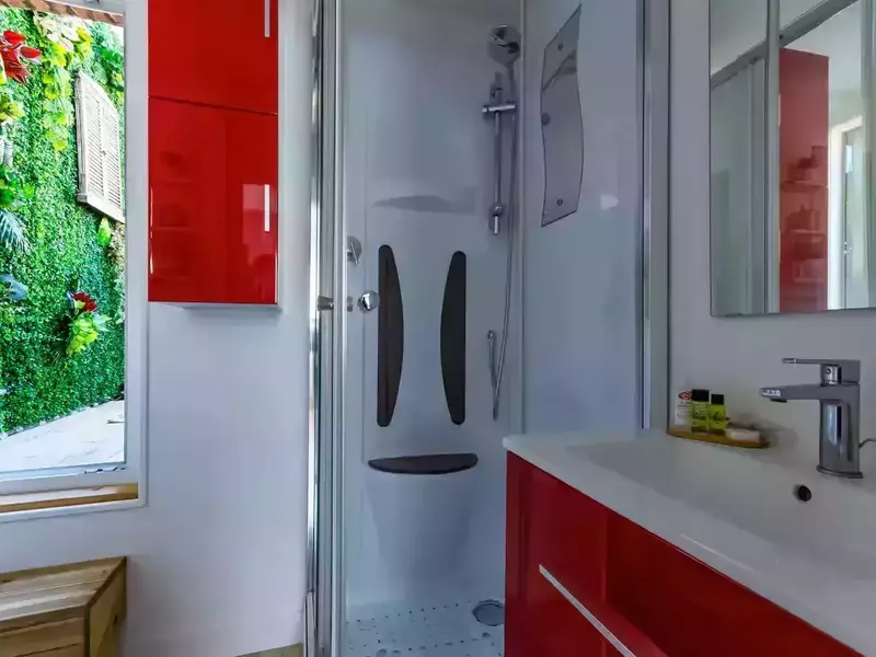 7ccfe6a4-977c-45fb-b19a-e66939499c82