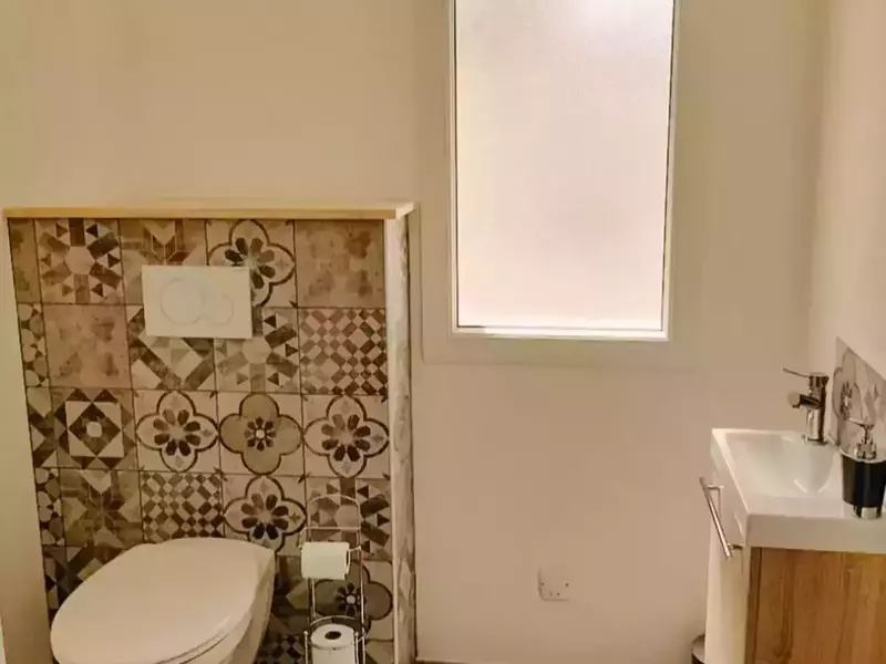 ee9b7113-02d4-4bd5-afa8-d28e56cd02b6