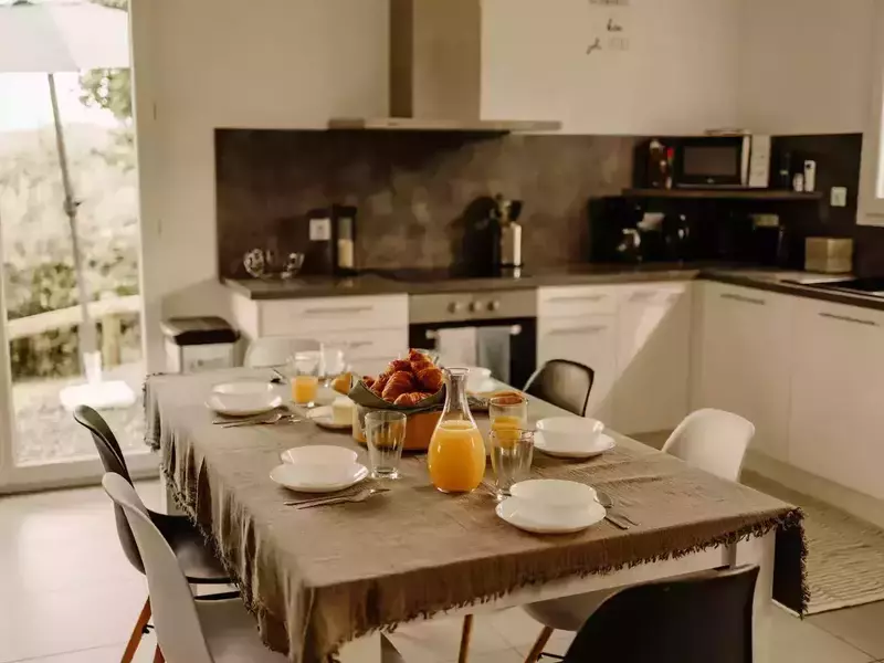 62d7e11a-29e3-49d0-994f-b48ff2c25132