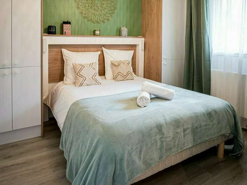 a609547a-3133-43f7-877b-8374a6487cfa