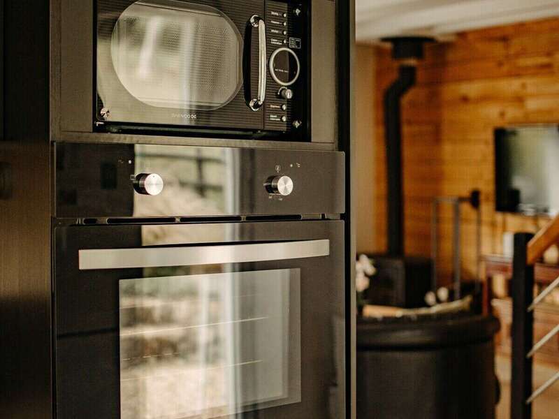 8976e9ac-039d-49a9-8ce3-662e83e684f4