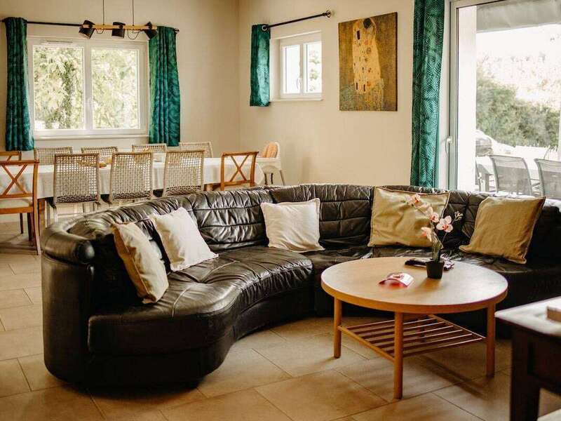 faa5d26c-1df6-4bc4-b914-82821d269665