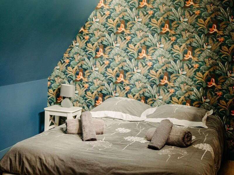 933f43a0-09e6-47ad-9535-ceaf77ea422c