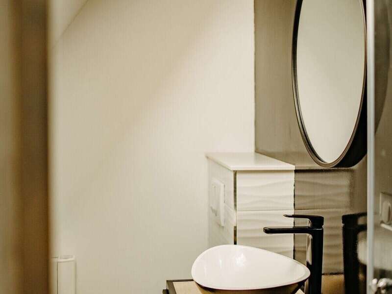 5fa88977-17f3-45fa-80a2-987c81939b18